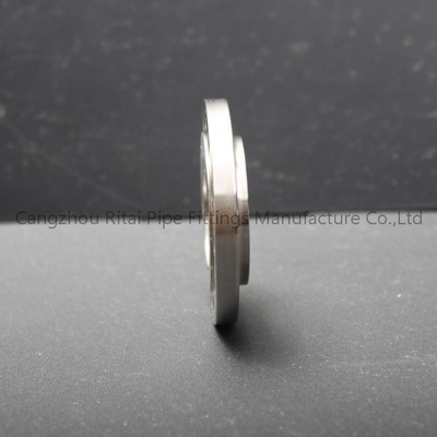 Bride SORF d'acier au carbone d'ASME B16.5 soudant Q235 150# 300# 600#