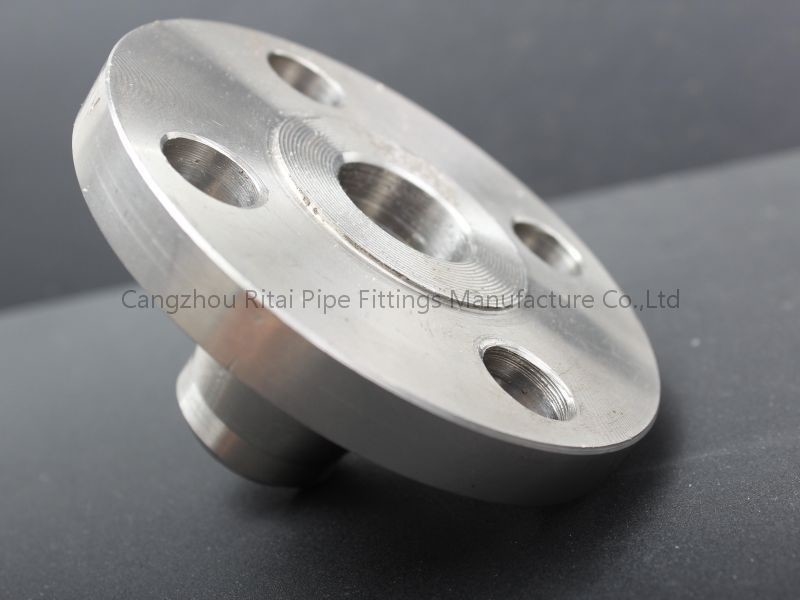 Glissement de bride de visage augmenté par soudure de prise d'ASTM A350 LF2 sur les abat-jour 150# 3000# 6000# de plat
